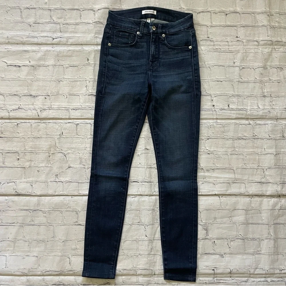 Good American Dark Wash Good Legs Skinny Jeans - Picture 2 of 4